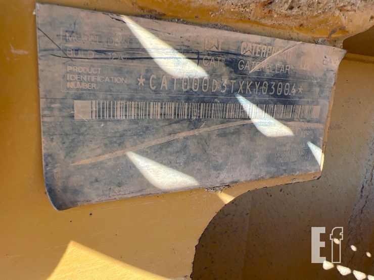 2022-caterpillar-d3-lgp-image-31