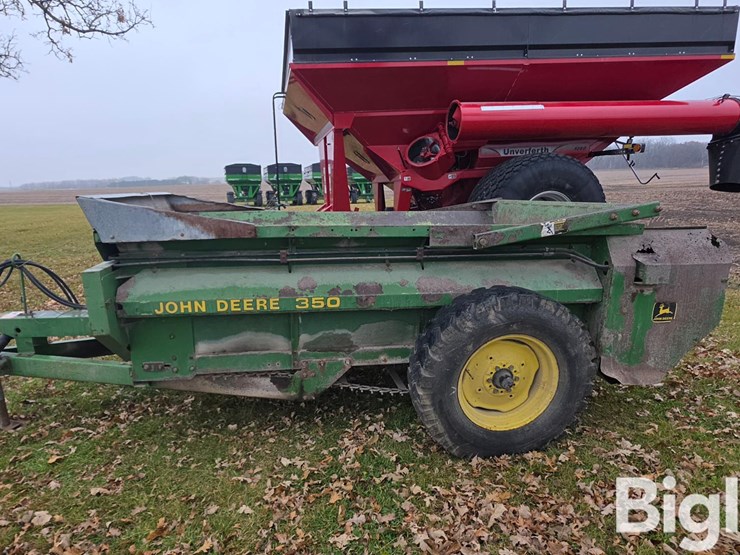 john-deere-350-image-8