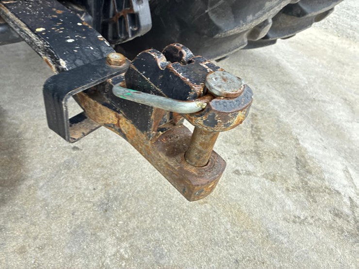 case-ih-magnum-245-image-30