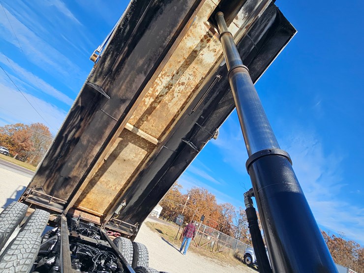 kenworth-t800-image-110