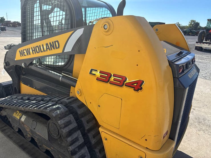 new-holland-c334-image-41