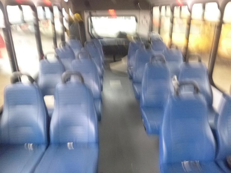 2015-ford-f550-image-7