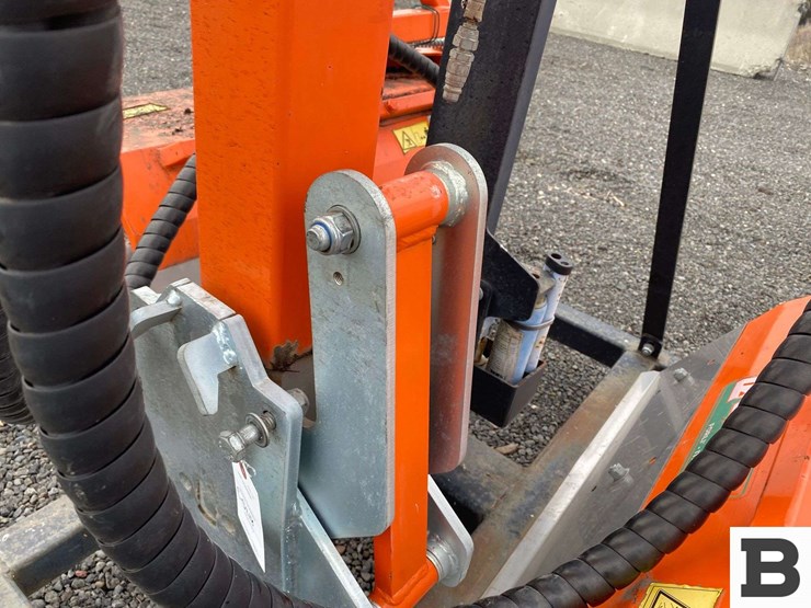 2017-rinieri-srv-tower-2-sucker-trimmer-image-11