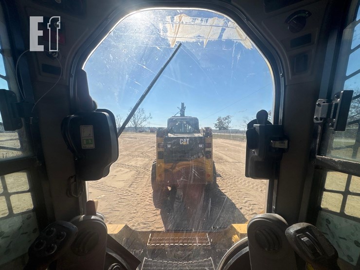 caterpillar-299d2-image-25