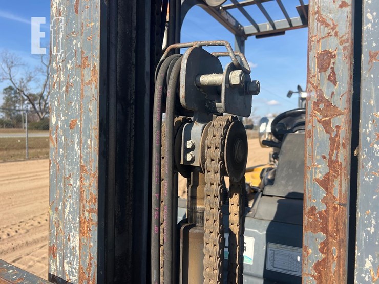 heli-25-straight-mast-forklift-image-10