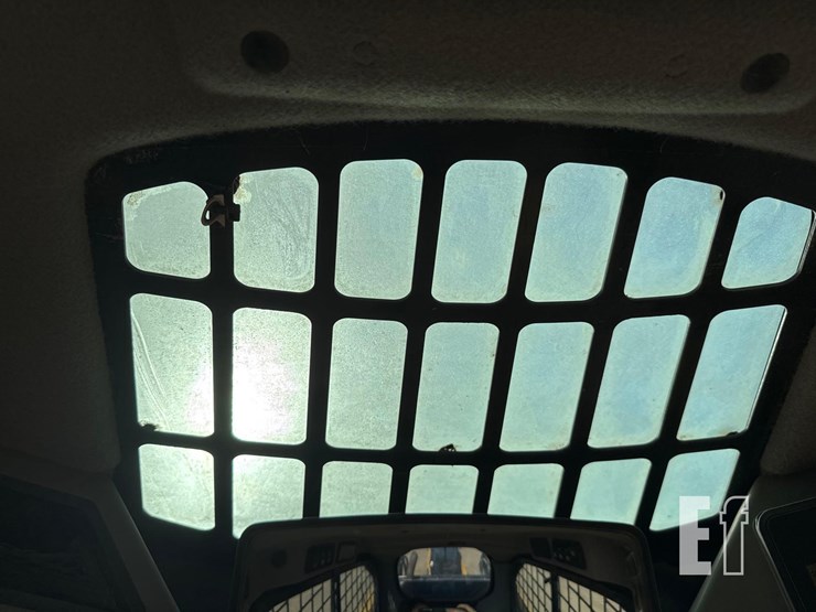 caterpillar-299d2-image-27