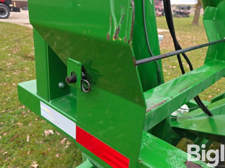 hitch-doc-hsc2000-seed-tender-image-16