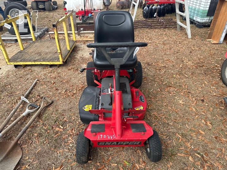 snapper-28"-mower-image-1