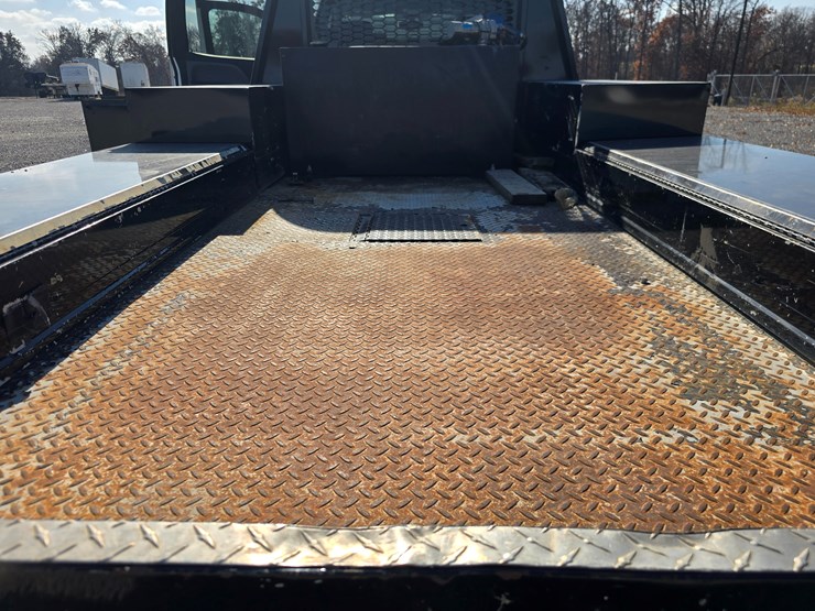 chevrolet-silverado-5500hd-image-81