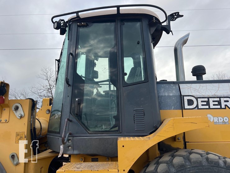 2011-deere-544k-image-20