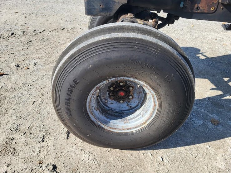 white-2-105-image-13