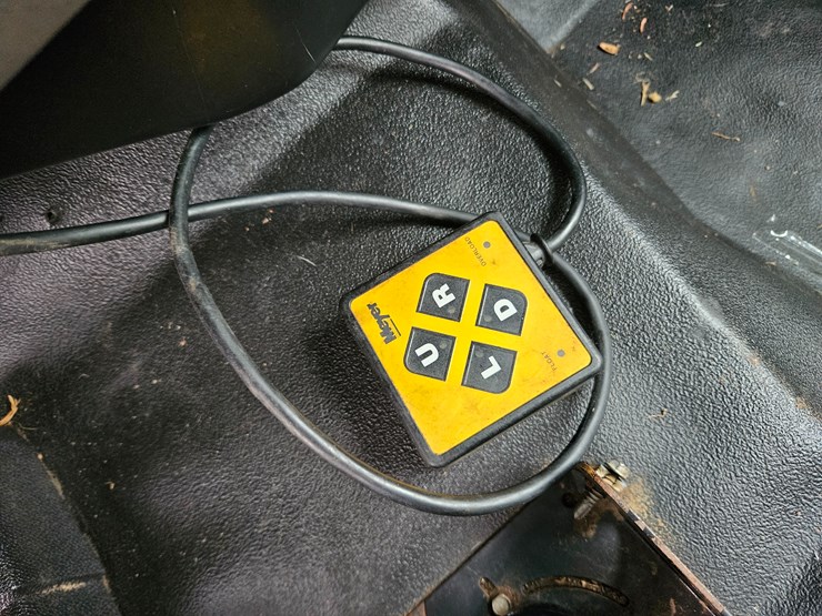 chevrolet-silverado-2500-image-44