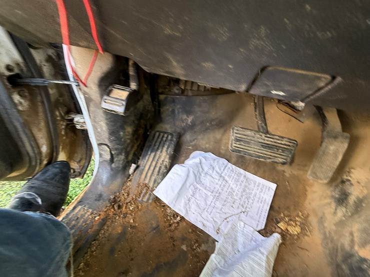 chevrolet-silverado-1500-image-57