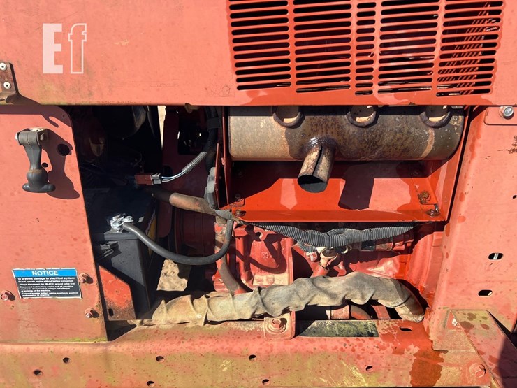 2004-ditch-witch-3700-image-9