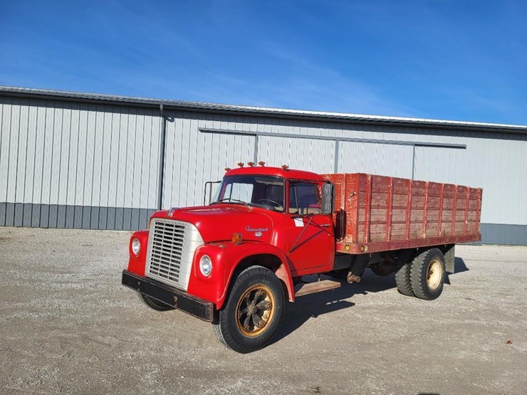 1970-international-loadstar-image-1