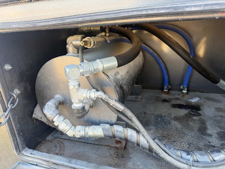 kenworth-t800-image-15