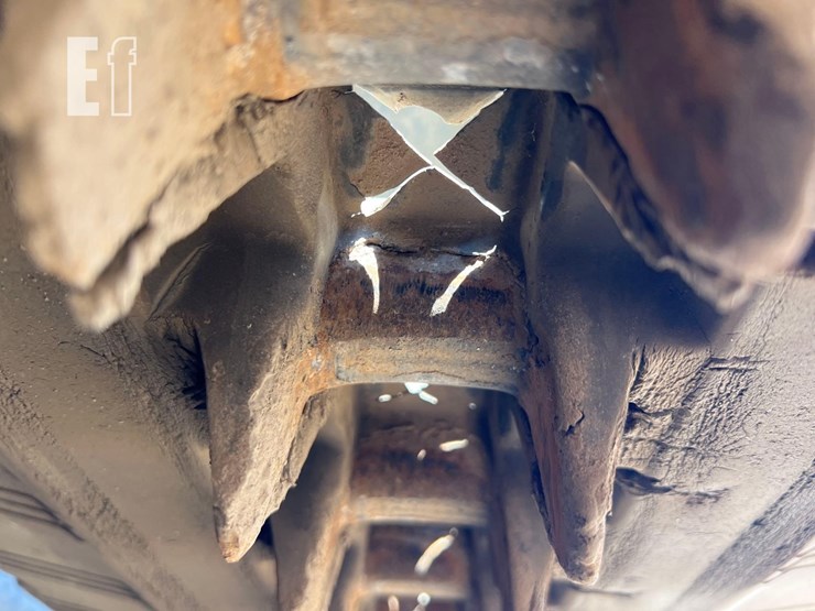 2019-takeuchi-tl12v2-image-12