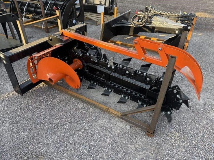 2025-giyi-d39-trencher-for-skid-steer-image-4