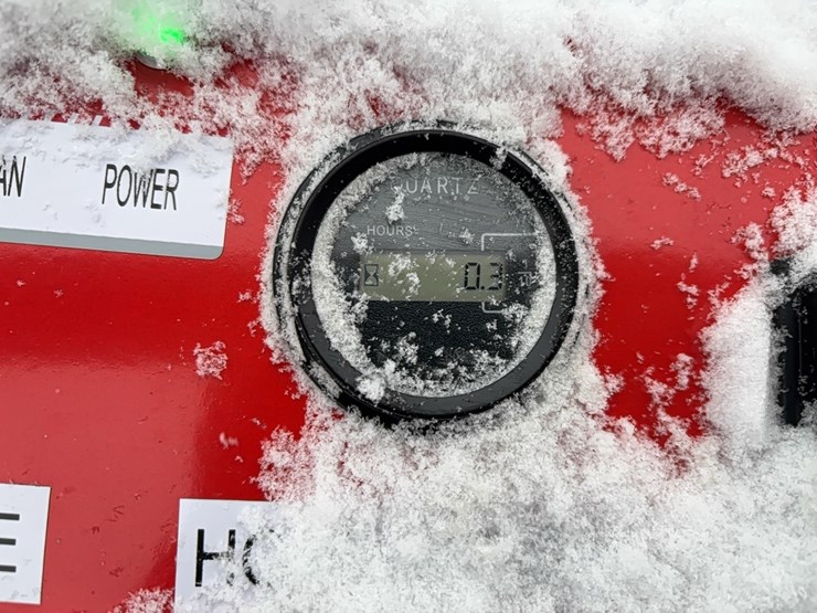 new-agt-ysrt14-mini-track-loader-image-5