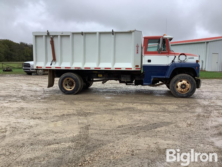 1996-ford-l8000-image-4