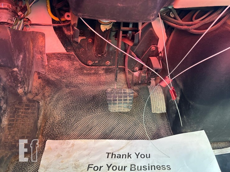 international-durastar-4300-image-38