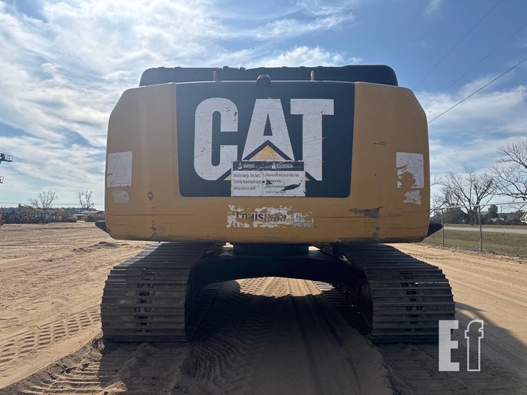 2019-caterpillar-326fl-image-7