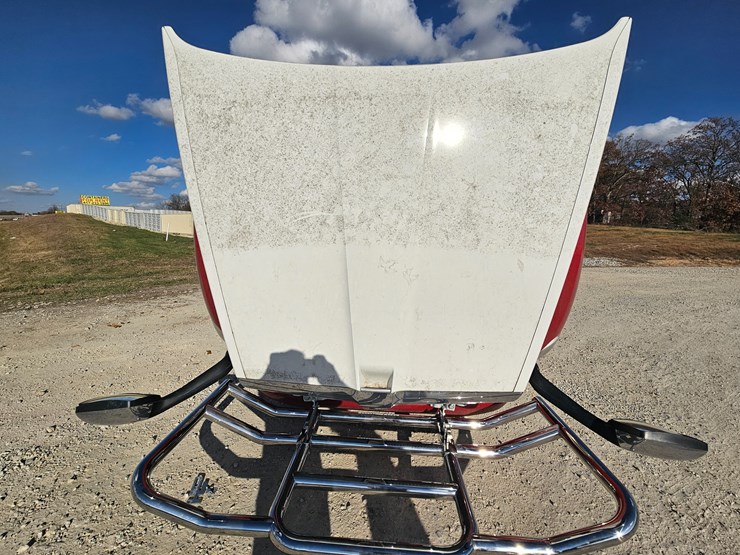 2021-kenworth-t680-image-104