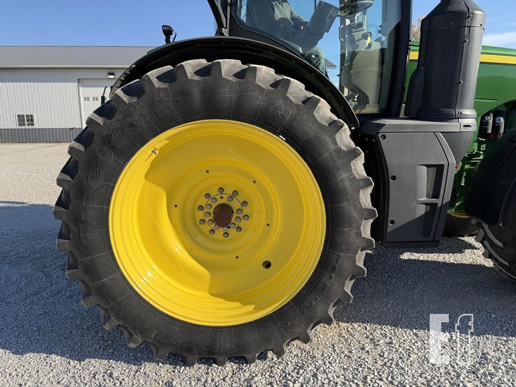 john-deere-8245r-image-7