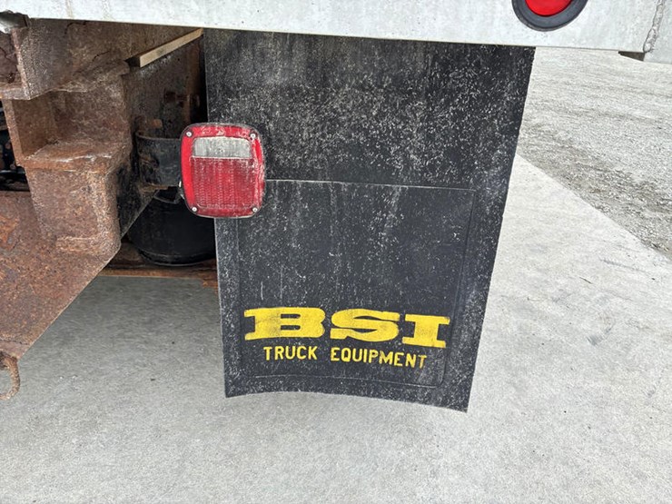 case-ih-7400-image-39