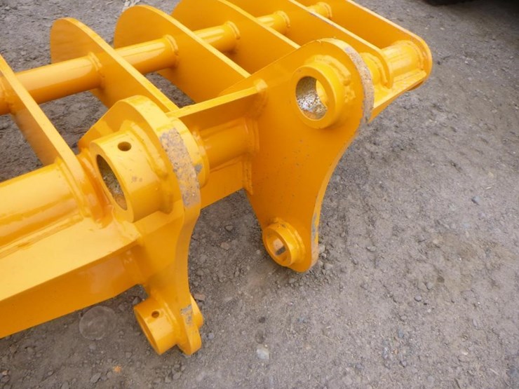 caterpillar-305-image-5