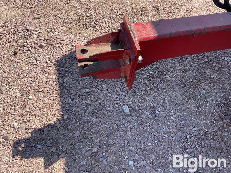 chandler-dry-litter-spreader-image-9