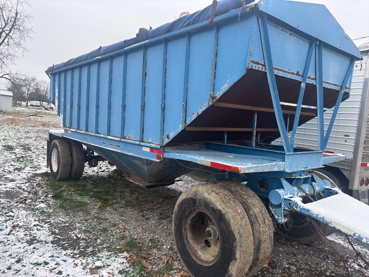 #1548-•-hopper-bottom-traiker-image-1