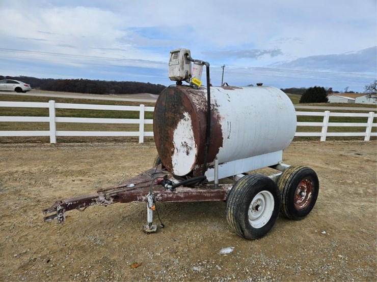 #3403-•-500-gallon-tdm-axle-fuel-trailer-image-1