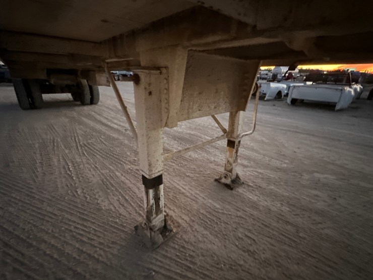 2012-jack-county-tank-130bbl-image-11