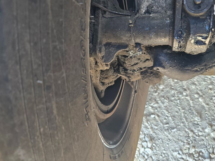 2007-mack-le613-image-74