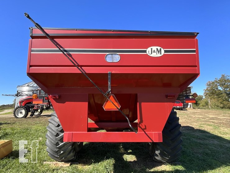 2004-j&m-750-16-image-4