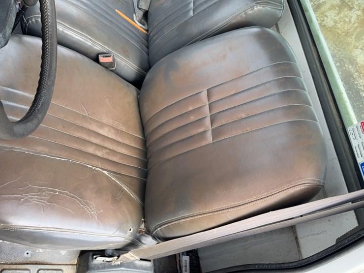 1996-caterpillar-3116-image-19