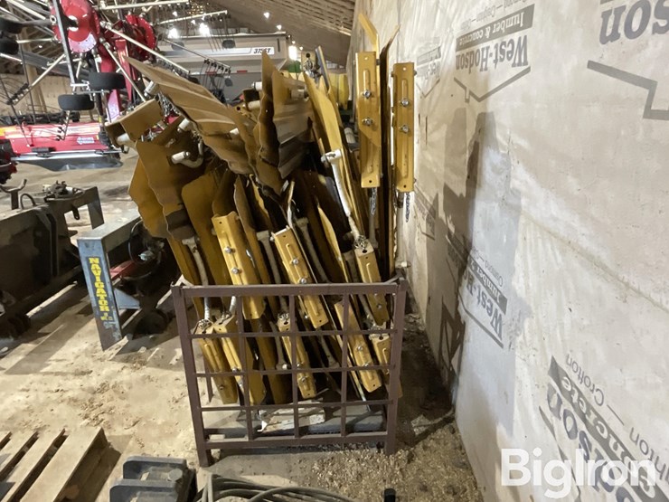 buffalo-cultivator-tent-shields-image-6