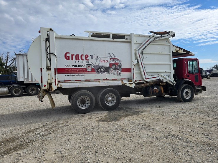 1996-mack-mr688s-image-30