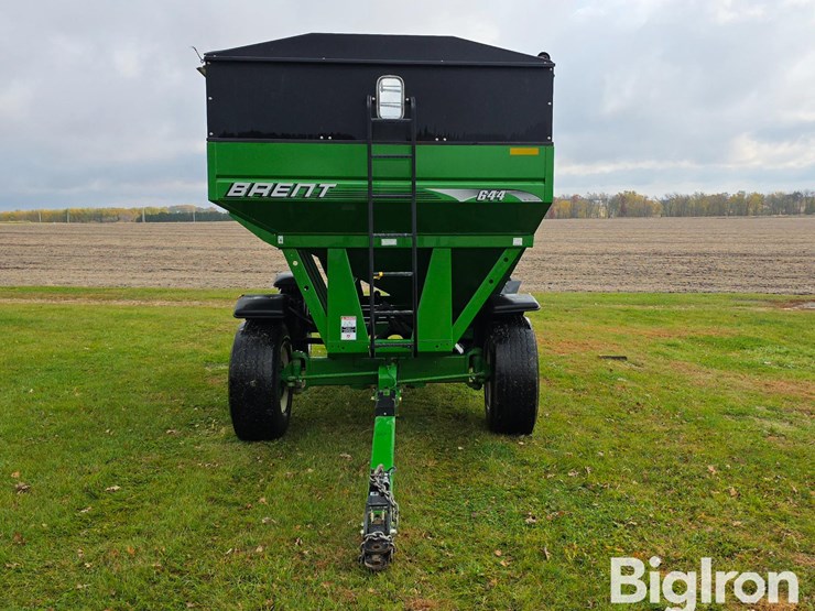 unverferth-brent-gt-644-gravity-wagon-image-2