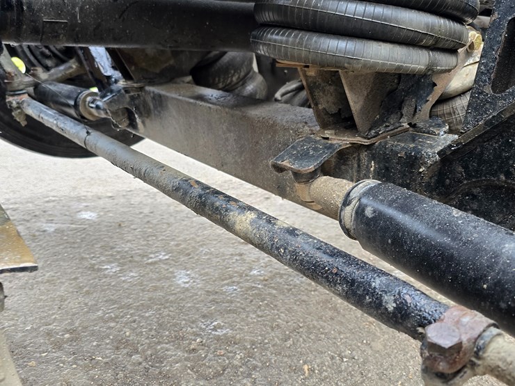 peterbilt-367-image-100