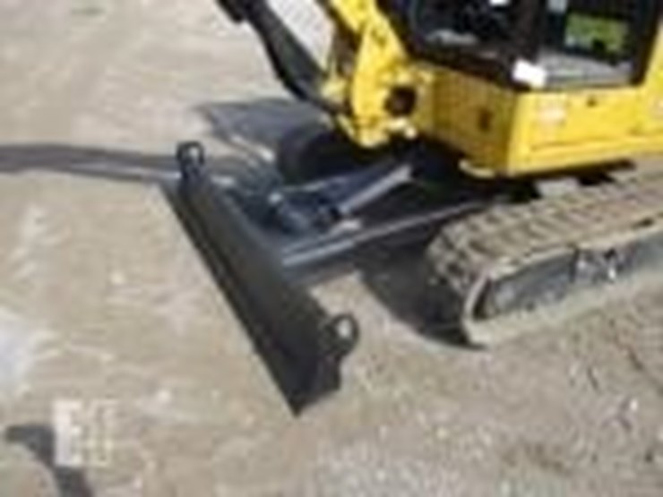 2022-caterpillar-303.5cr-image-8