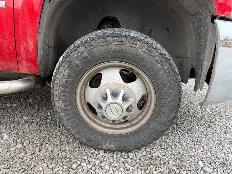 chevrolet-3500hd-image-11