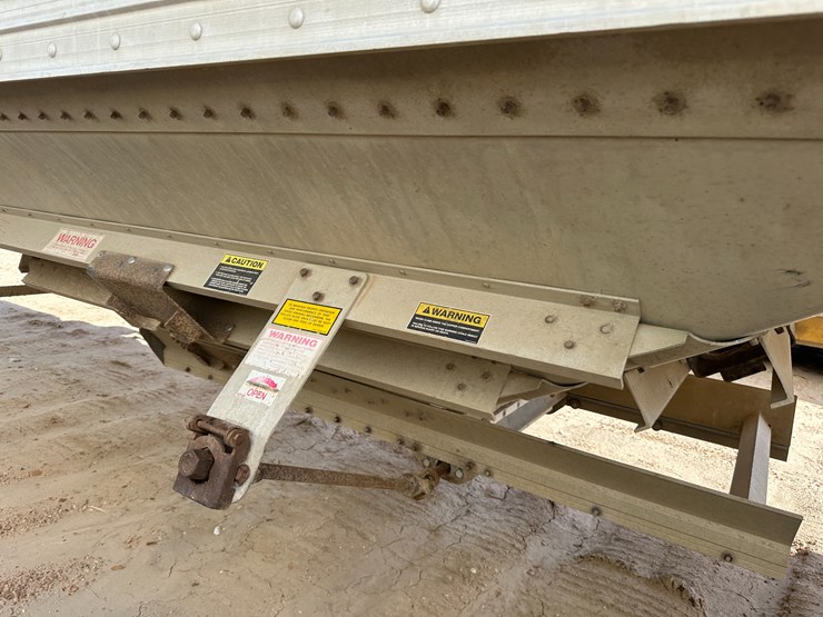 timpte-hopper-bottom-image-31