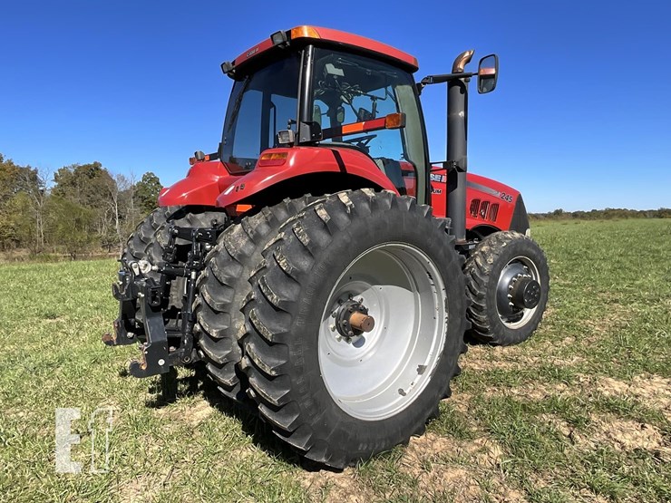 2010-case-ih-magnum-245-image-3