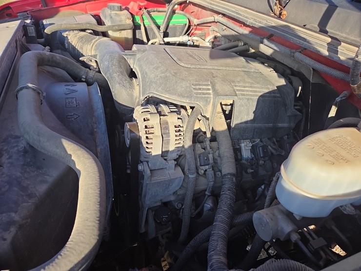 2010-chevrolet-2500hd-image-42