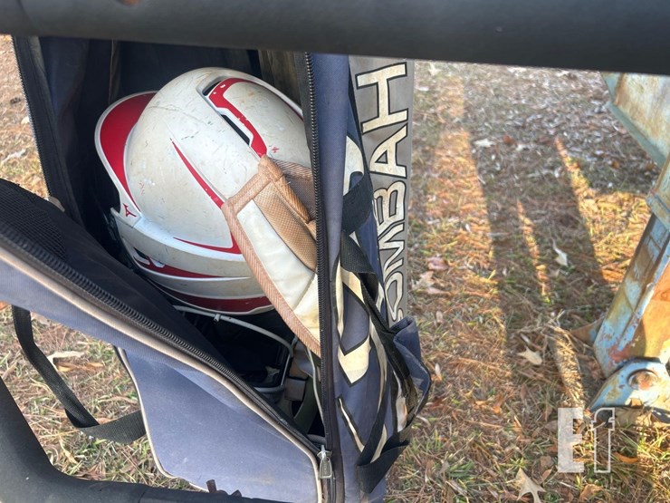 softball-&-baseball-hitting-&-catching-gear-image-4