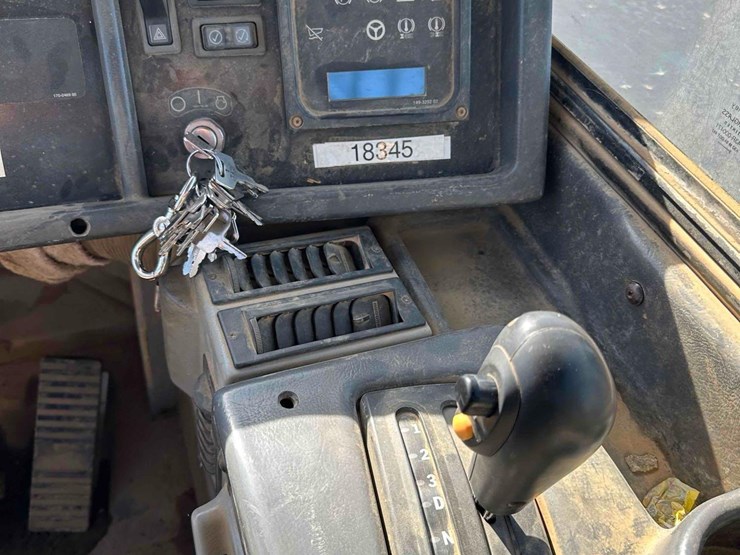 cat-350e2-haul-truck-image-26