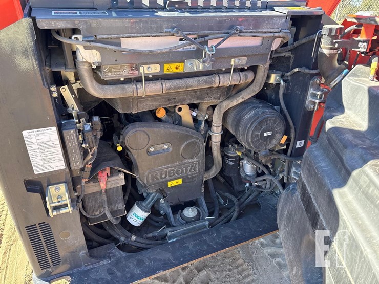 2018-kubota-svl75-3-image-13