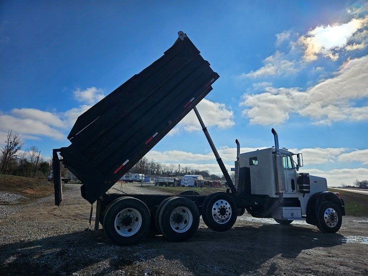 peterbilt-379-image-32